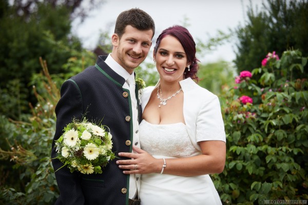 Hcohzeit in Kematen - Lisa und Michael - Garten Schiefermayr - Hochzeitsfotograf Harald Stampfer