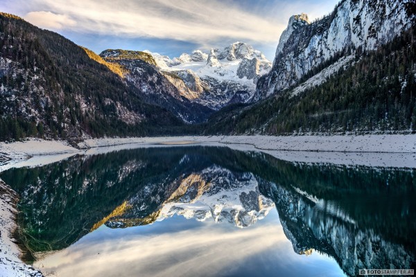 Spiegelungen am Gosausee mit Dachstein